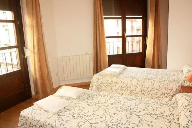Apartamentos Gandia Centro 3000 Eksteriør bilde
